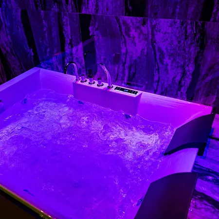 Supreme Suite&spa