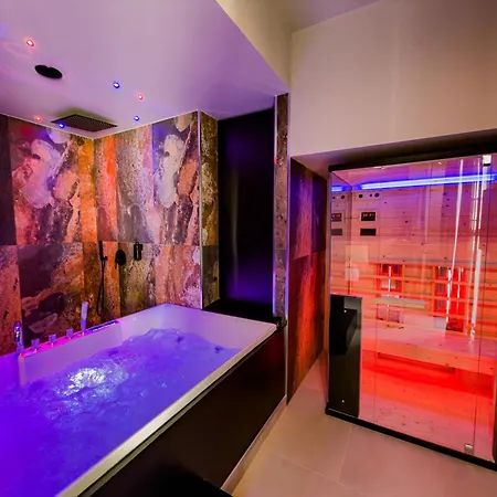 فندق مبيت وإفطار Supreme Suite&spa 4*
